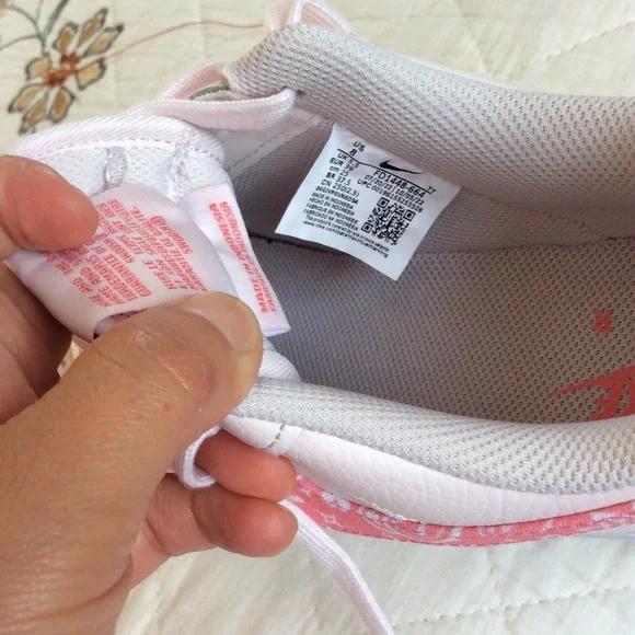 Nike Air Force 1 shoes - Picture 8 of 8